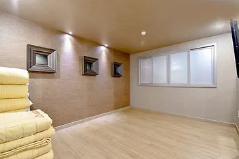 Hotel June Haeundae 2*, Busan