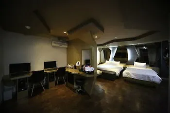 Hotel June Haeundae 釜山広域市 2*,