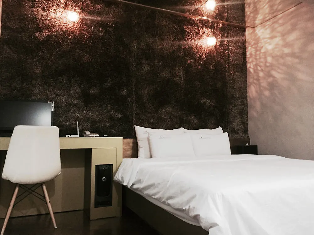 Hotel June Haeundae 釜山広域市 2*,