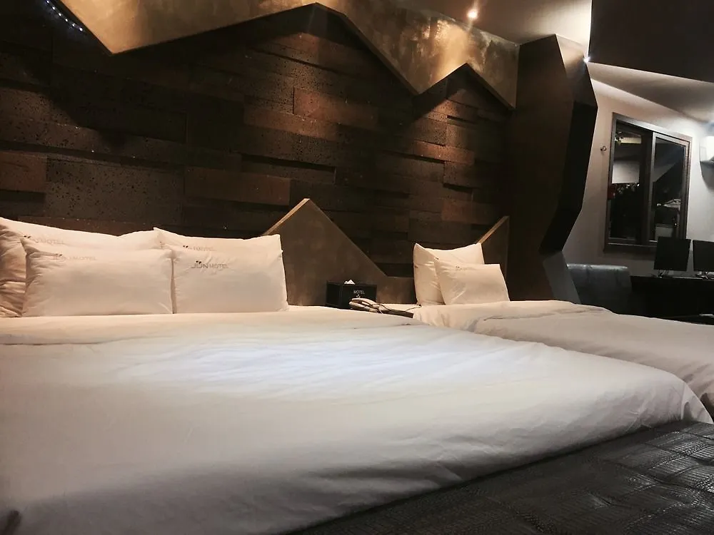Hotel June Haeundae 釜山広域市 2*,  韓国