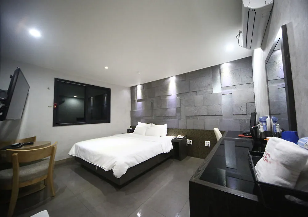 Hotel June Haeundae 釜山広域市