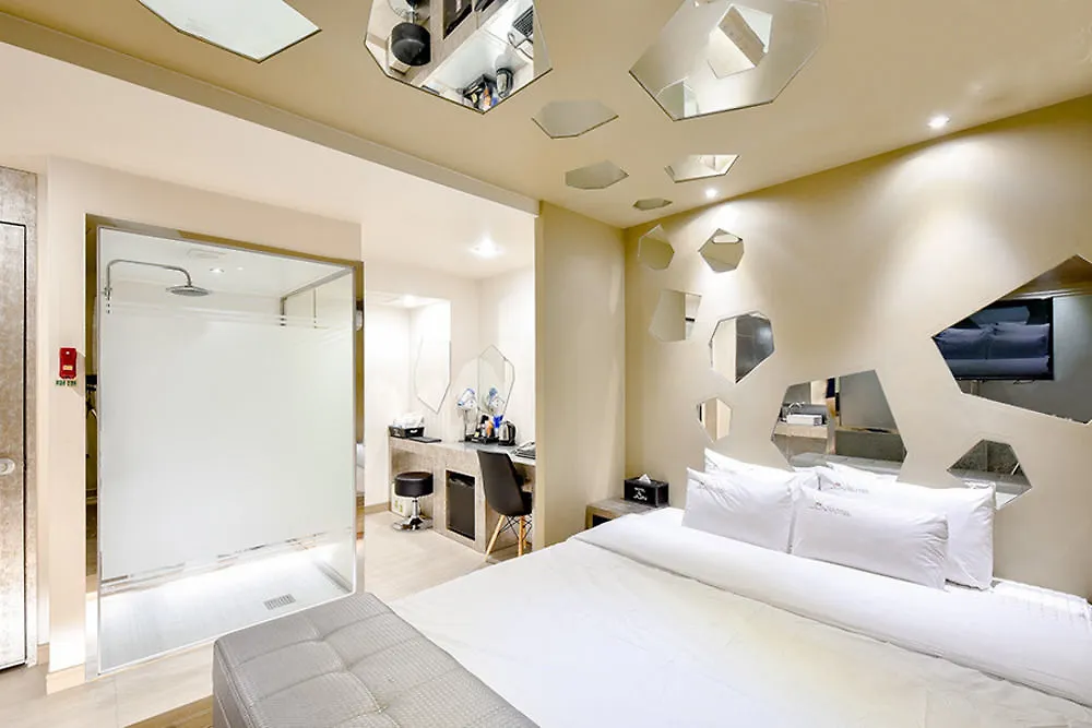 Hotel June Haeundae 釜山広域市