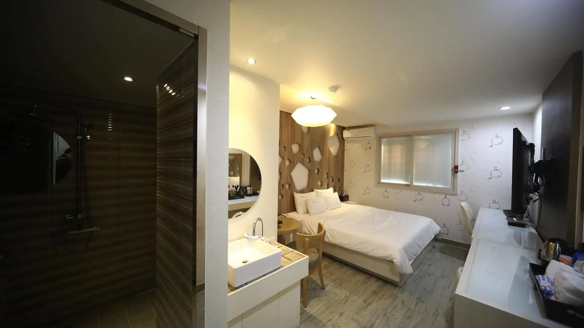 **  Hotel June Haeundae 釜山広域市 韓国