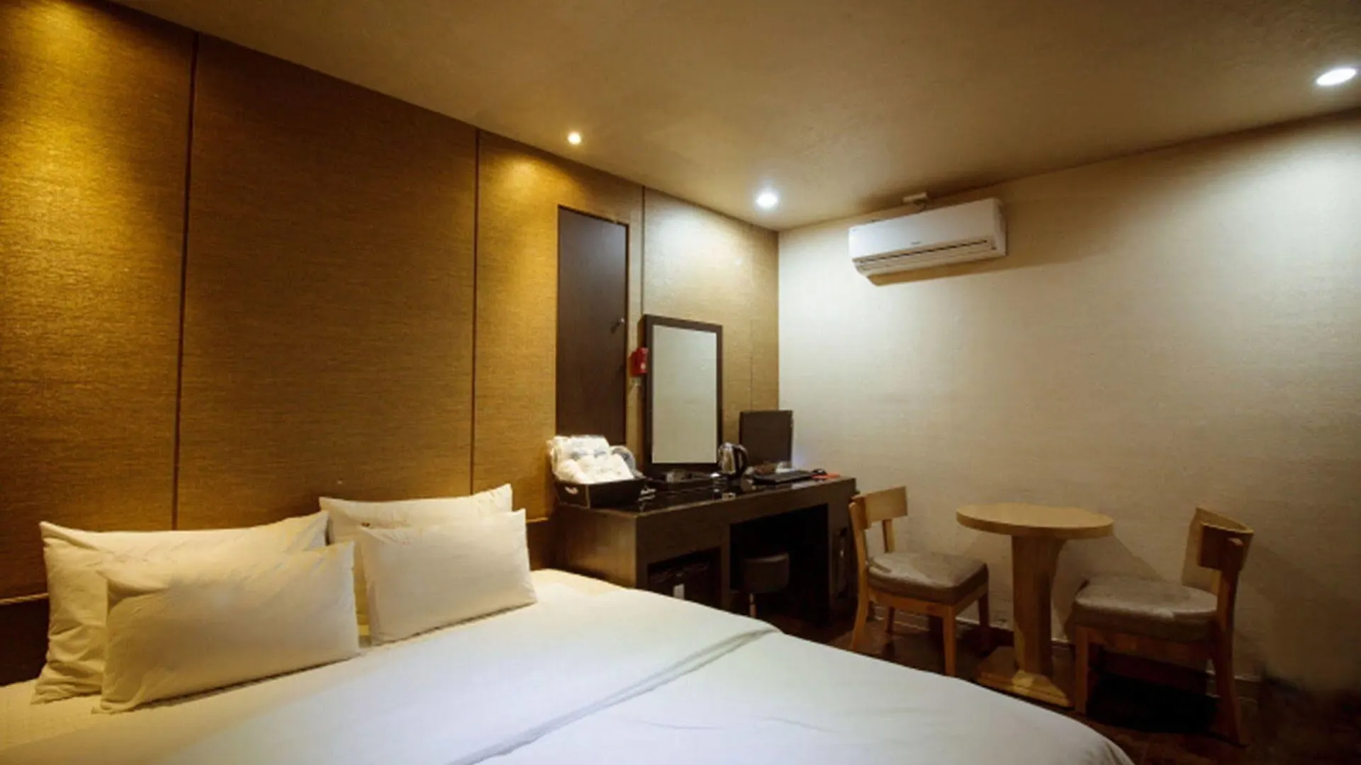 Hotel June Haeundae 釜山広域市